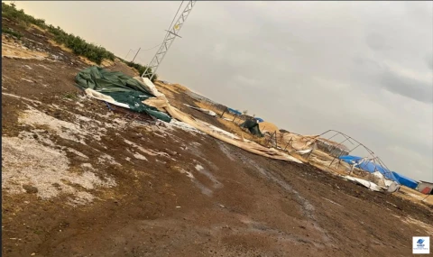 Karakoçan’da Fırtına ve Dolu Tarım Arazileri ile Hayvan Çadırlarını vurdu