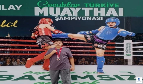 Elazığlı Sporcu Muay Thai Türkiye Şampiyonası’nda Türkiye Üçüncüsü Oldu