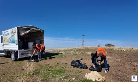 Elazığ Belediyesi'nden Sokak Hayvanları ve Yaban Hayatına Kış Desteği
